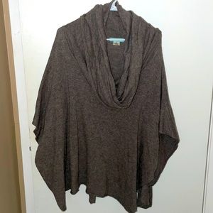 Karlie poncho